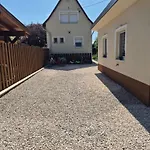 Sinka Vendeghaz Apartament *