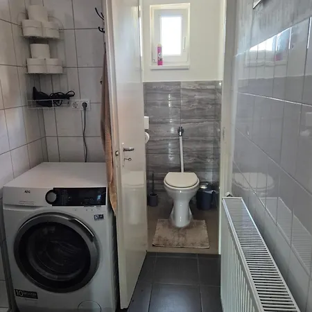 Sinka Vendeghaz * Békésszentandrás